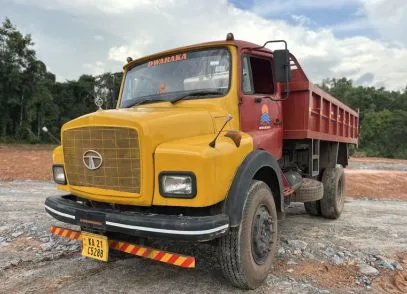 Dump_Trucks